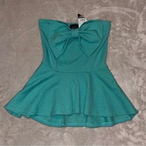 RUE21 dressy sleeveless top